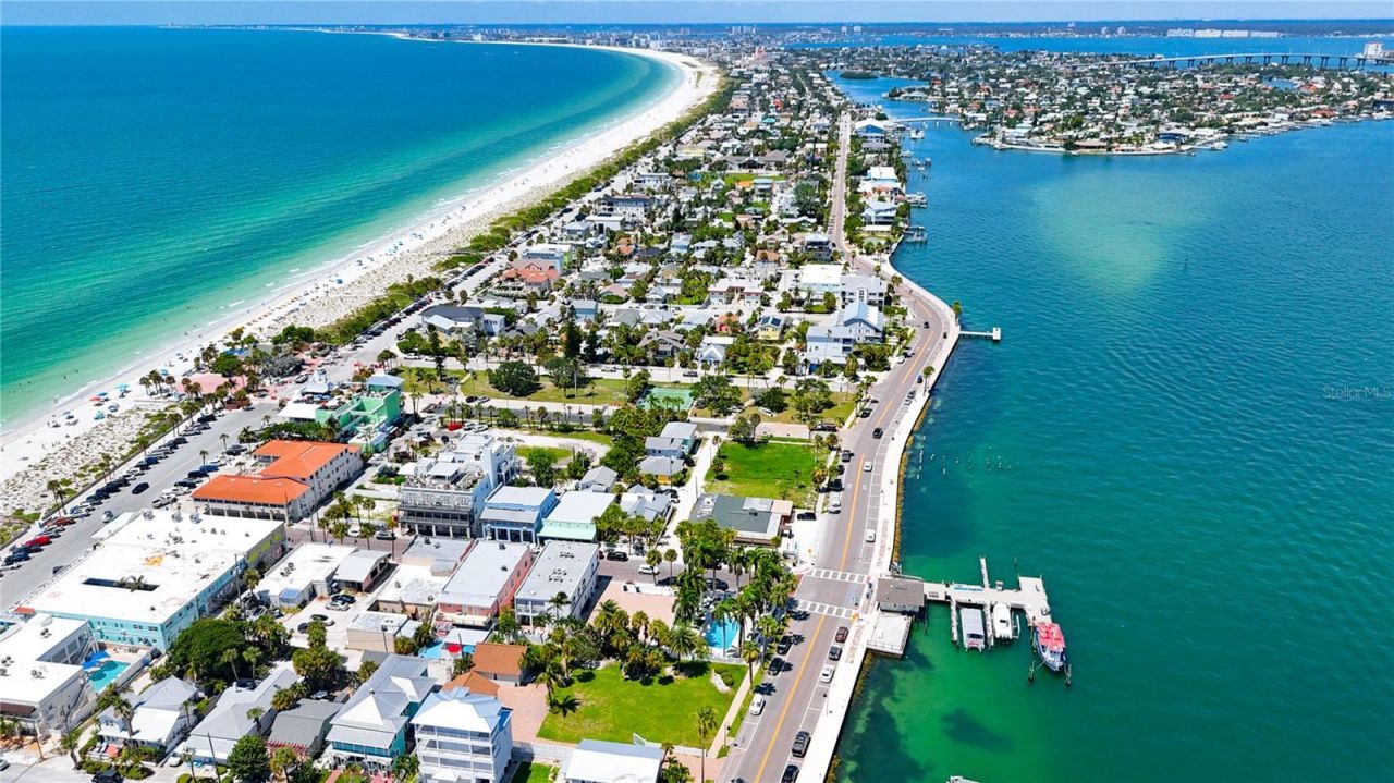 702 Pass A Grille Way, Saint Pete Beach, FL 33706 Photo