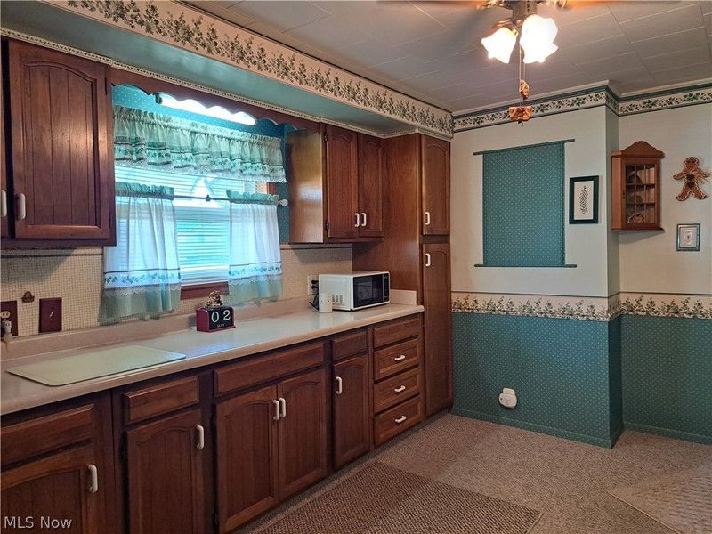 1311 Beckett Avenue, Cambridge, OH 43725 Photo 17
