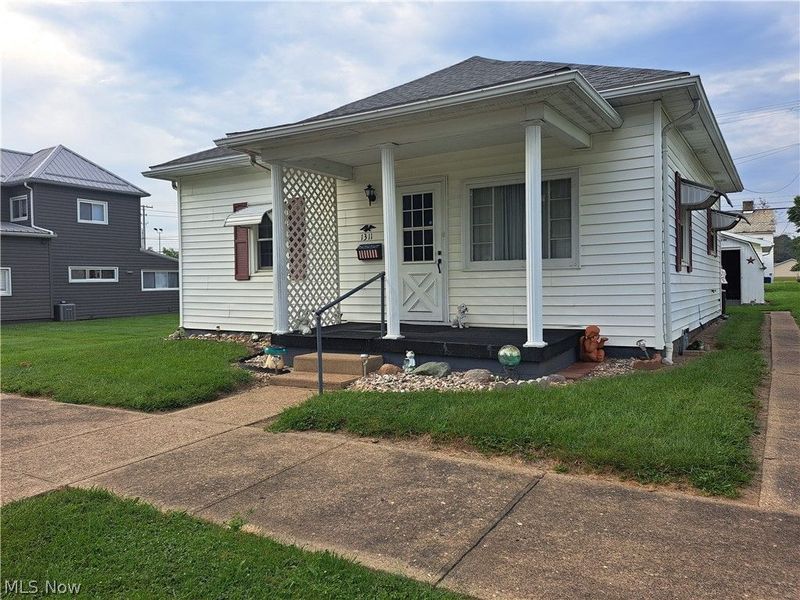 1311 Beckett Avenue, Cambridge, OH 43725 Photo 3