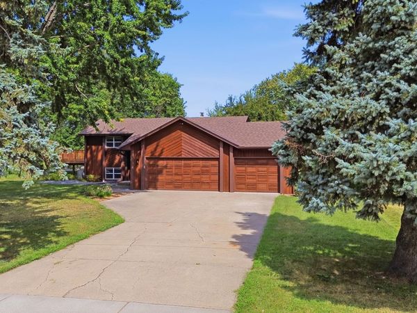 117 Mississippi Drive , Monticello, MN 55362