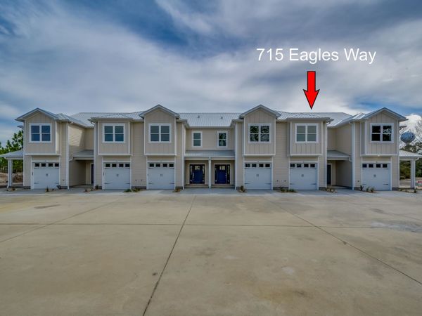 715 Eagles Way, Carrabelle, FL