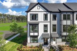 200 Coreopsis Court photo 4