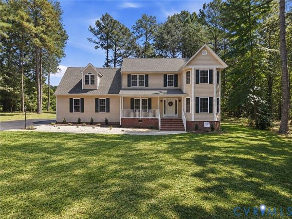 20005 Oak River Drive , Chesterfield, VA 23803
