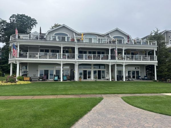 6180 Murray Road, Unit 302, Whitehall, MI 49461