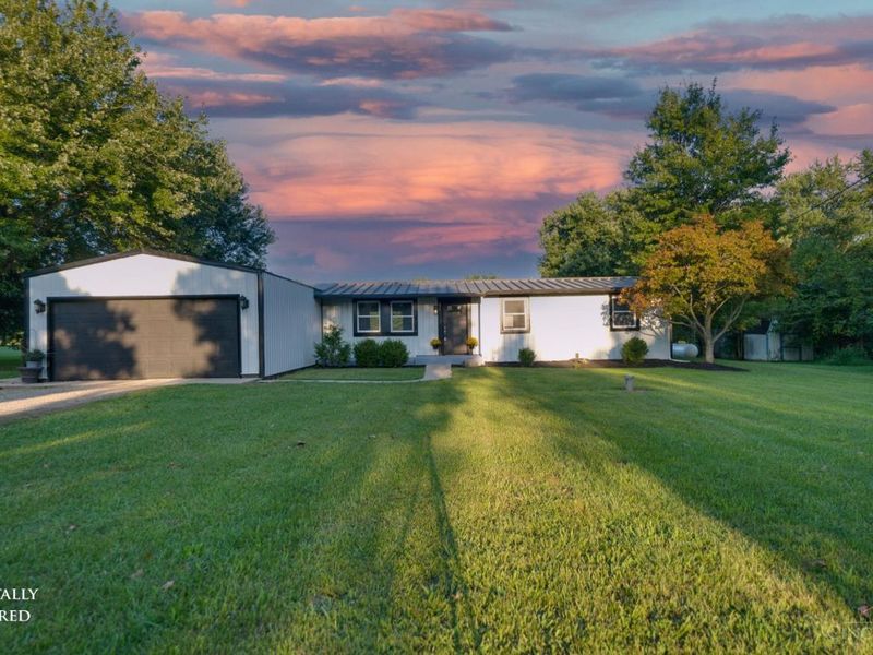 10818 Gratis Jacksonburg Road, Gratis Township, OH 45064 Photo 2