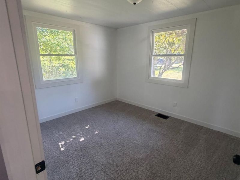 10818 Gratis Jacksonburg Road, Gratis Township, OH 45064 Photo 9
