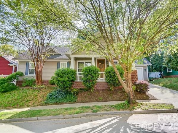 14100 Garden District Row, Huntersville, NC 28078