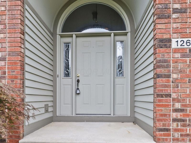 12671 Oakmere Drive , Pickerington, OH 43147 Photo 3