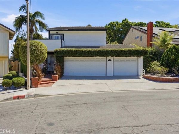 710 S Ridgeview, Anaheim Hills, CA 92807