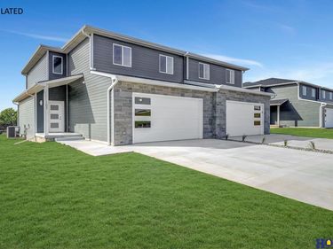 215 W Cowdrey Lane, Lincoln, NE 68523