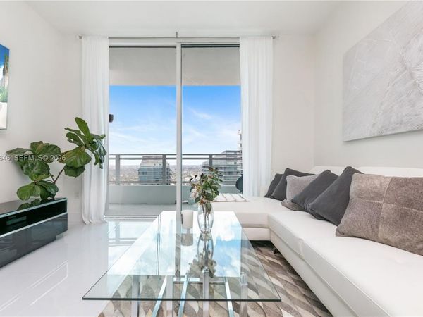 1080 Brickell Ave , Unit 3803, Miami, FL 33131