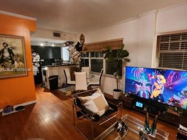 1255 Pennsylvania Ave , Unit 213, Miami Beach, FL 33139