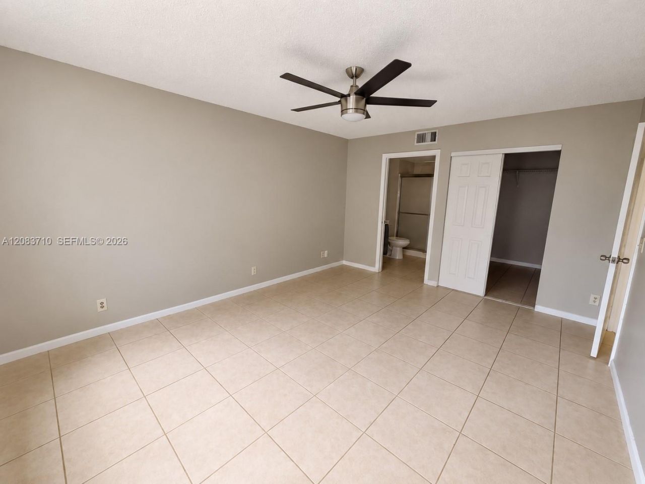 8821 Wiles Rd , Unit 102, Coral Springs, FL 33067 Photo