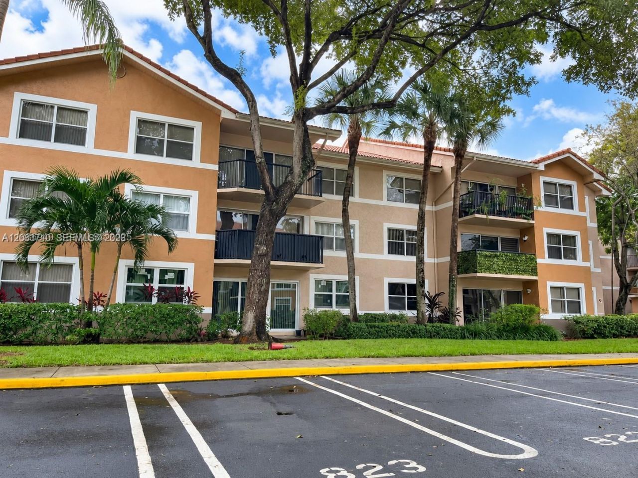8821 Wiles Rd , Unit 102, Coral Springs, FL 33067 Photo