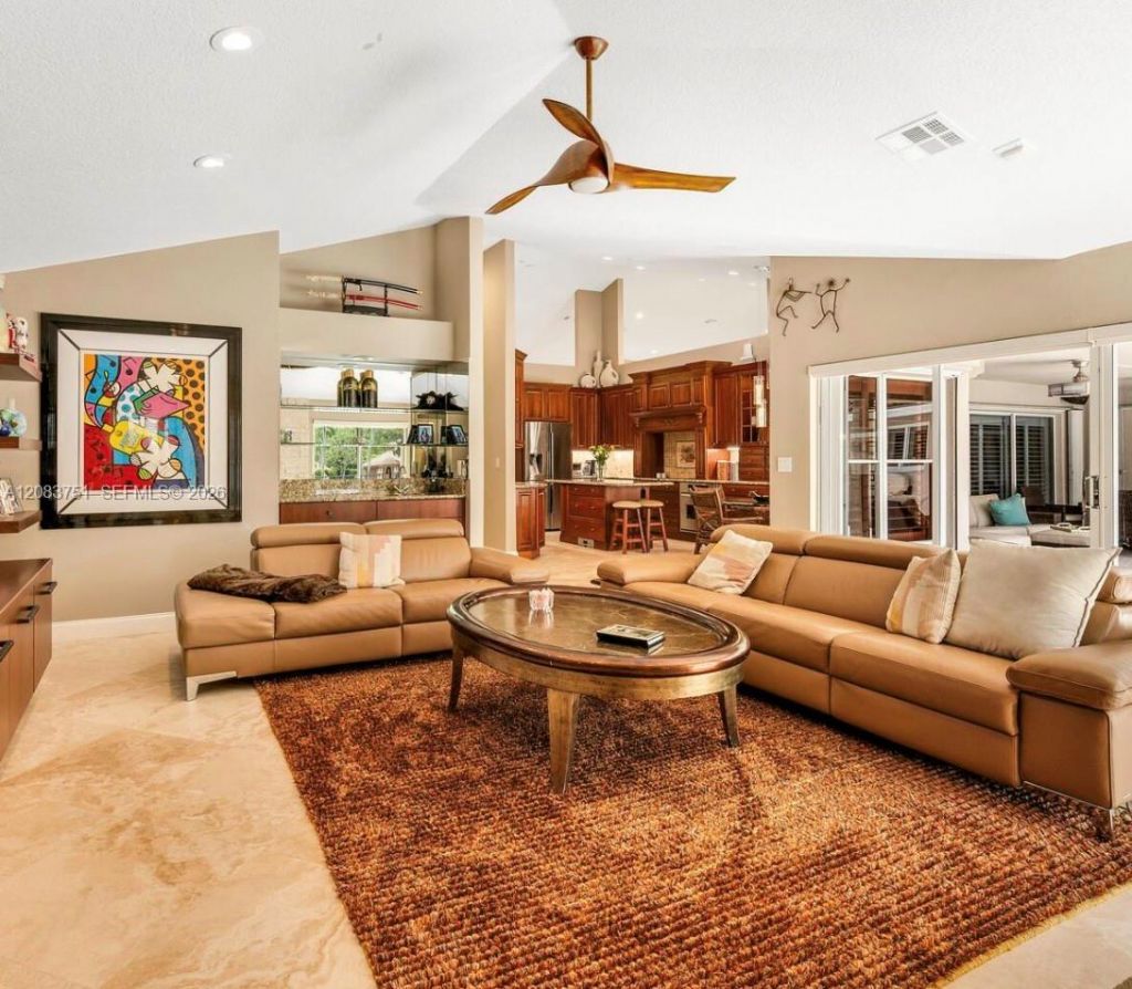 1165 Manor Ct, Weston, FL 33326 Photo