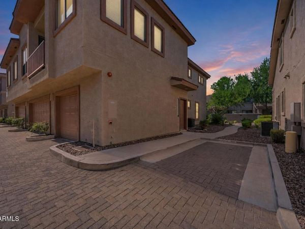 42424 N GAVILAN PEAK Parkway, Unit 5206, Anthem, AZ 85086