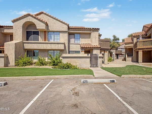 700 E MESQUITE Circle, Unit O211, Tempe, AZ 85288
