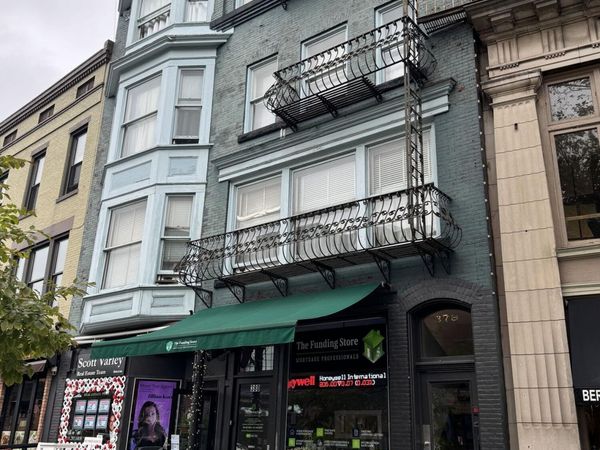 378 Broadway, Unit C, Saratoga Springs, NY 12866
