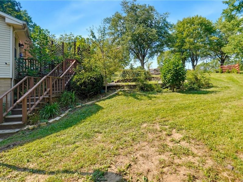 1700 Deerwood Circle SE, East Sparta, OH 44626 Photo 21