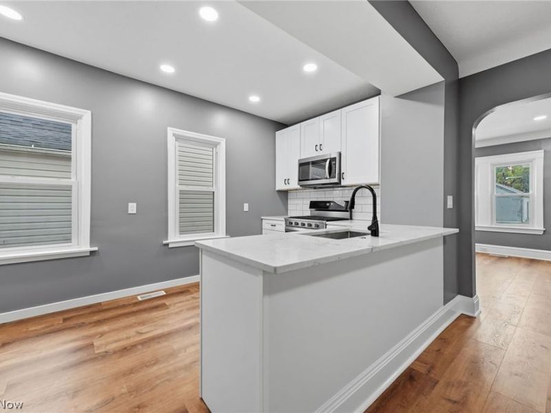 6003 Ellen Avenue, Cleveland, OH 44102 Photo 12