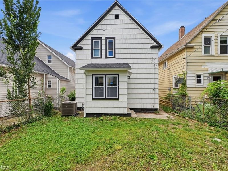 6003 Ellen Avenue, Cleveland, OH 44102 Photo 3