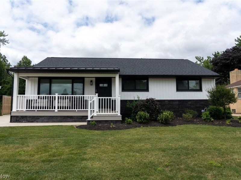 2326 Stanford Drive, Wickliffe, OH 44092 Photo 3