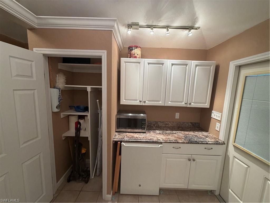 10070 Parkwood Dr , Fort Myers, FL 33905 Photo
