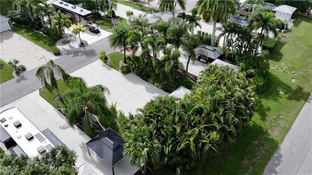 10070 Parkwood Dr , Fort Myers, FL 33905 Photo