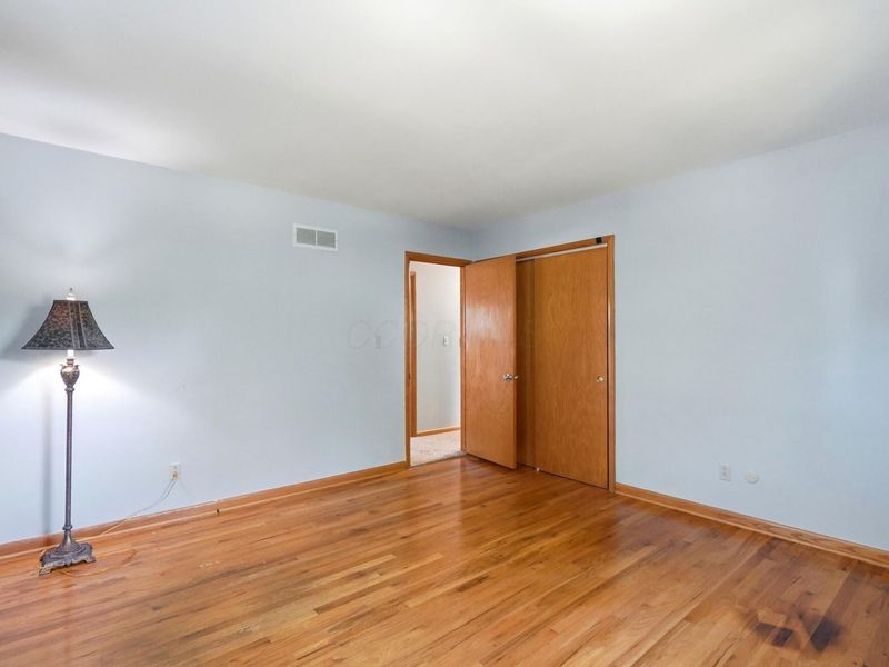 2224 Berry Hill Drive, Grove City, OH 43123 Photo 25