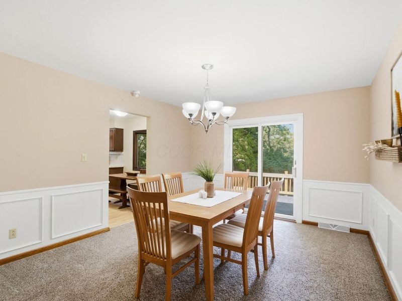 2224 Berry Hill Drive, Grove City, OH 43123 Photo 8