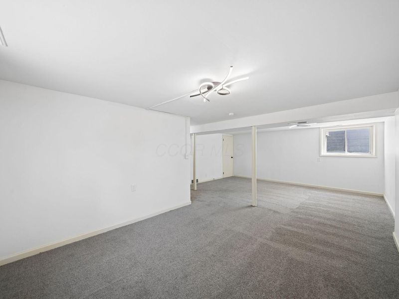 1888 Woodcrest Road, Columbus, OH 43232 Photo 44
