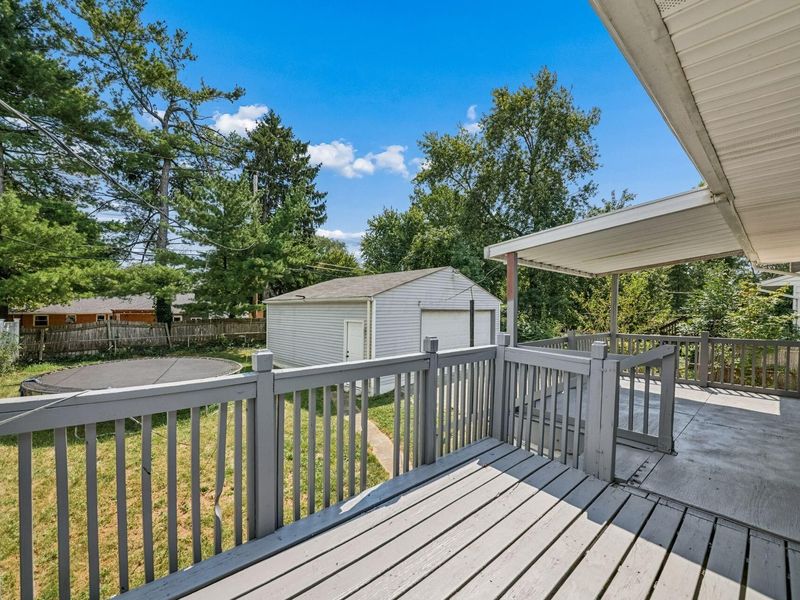 1888 Woodcrest Road, Columbus, OH 43232 Photo 56