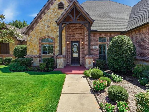 3832 Eagles Nest Trail, Burleson, TX 76028