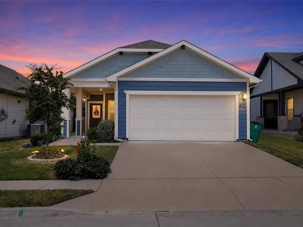 1818 Ash Oak Lane, Forney, TX 75126