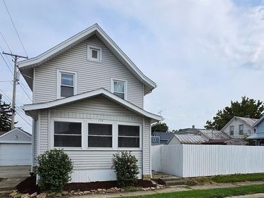 118 Oakwood Ave, Bucyrus, OH 44820