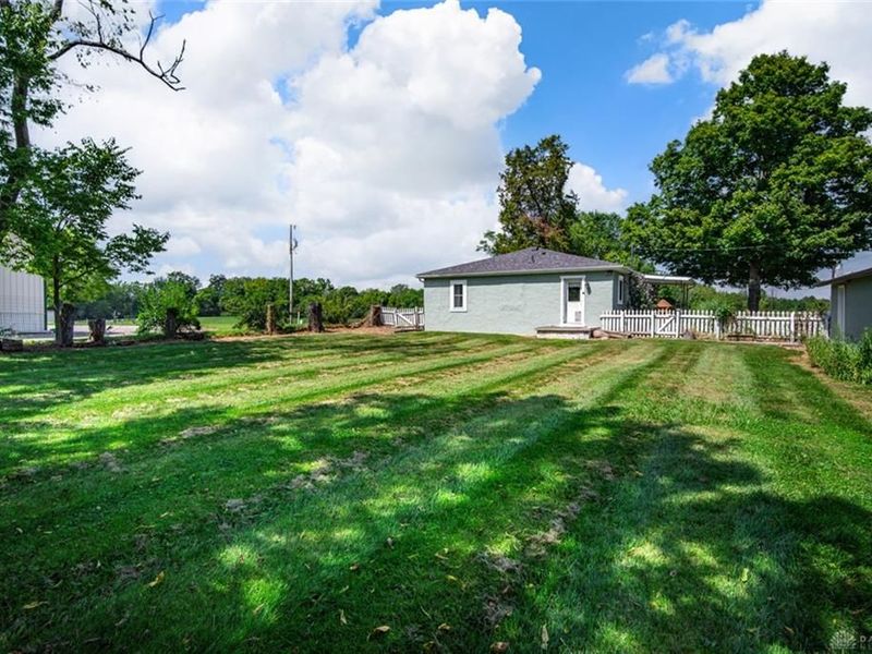 12180 Dayton Farmersville Road, Farmersville, OH 45325 Photo 25