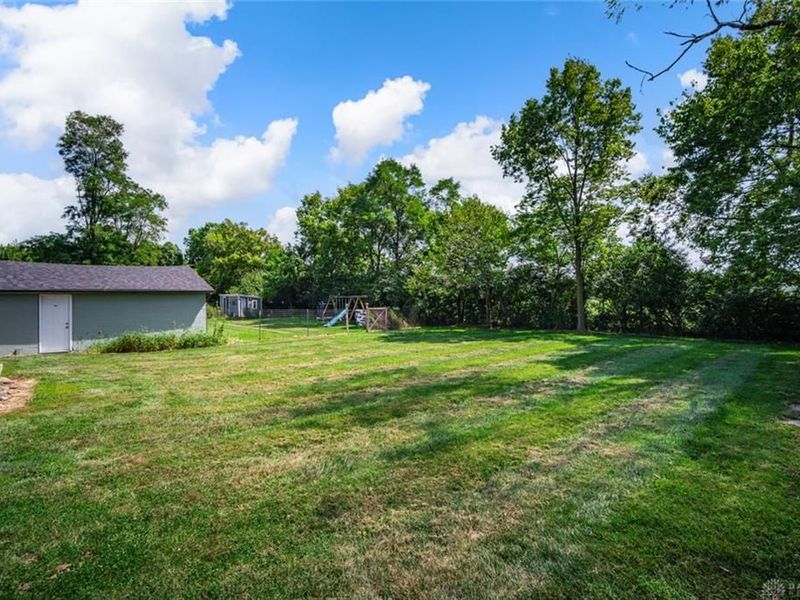 12180 Dayton Farmersville Road, Farmersville, OH 45325 Photo 26