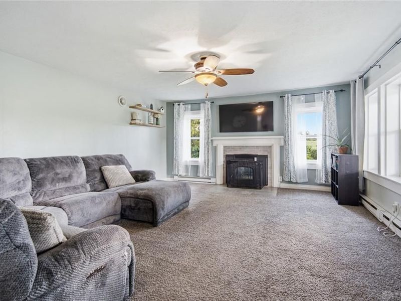 12180 Dayton Farmersville Road, Farmersville, OH 45325 Photo 5