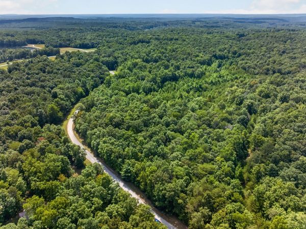33 Hemlock Ln, Unit 33, Spencer, TN 38585
