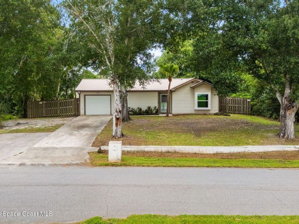 1691 Tugwell Street SE , Palm Bay, FL 32909