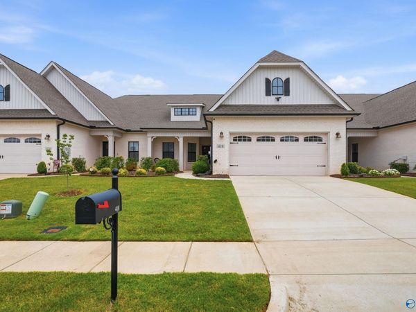 418 Tillane Park Circle SW, Huntsville, AL 35824