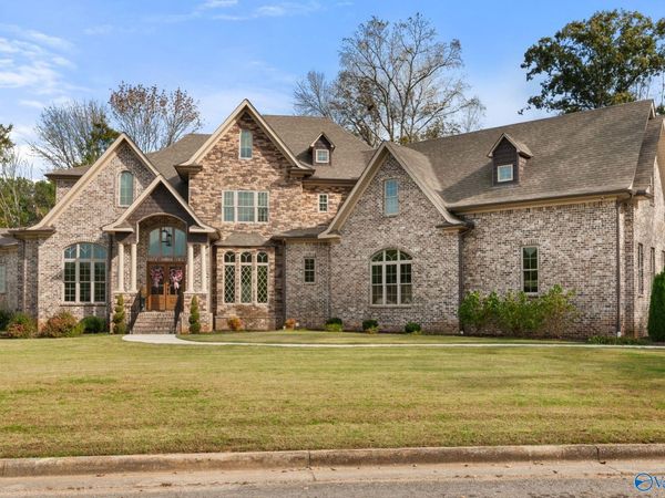 205 Briarwood Circle, Athens, AL 35613