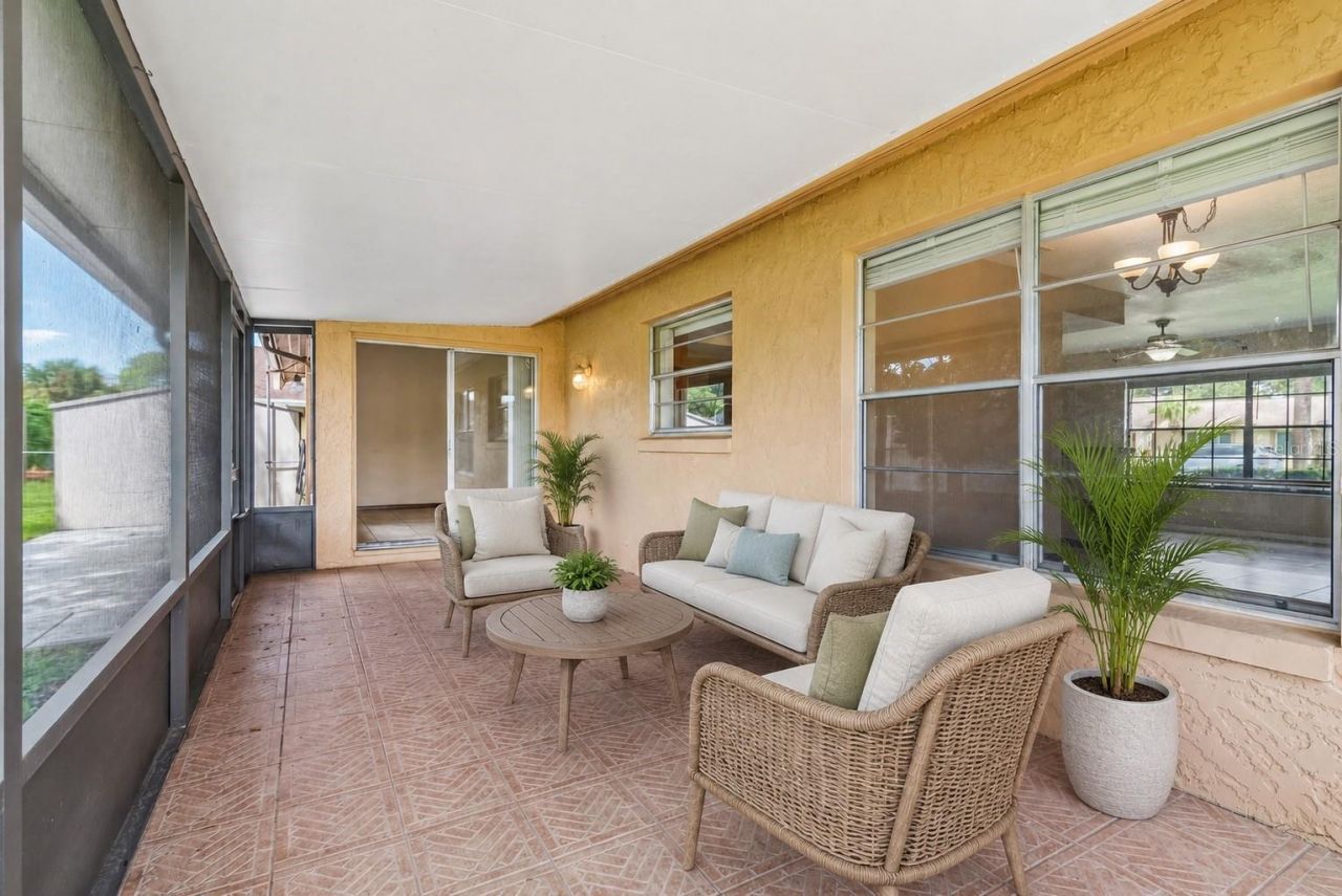 2402 Woodway Drive, Orlando, FL 32837 Photo