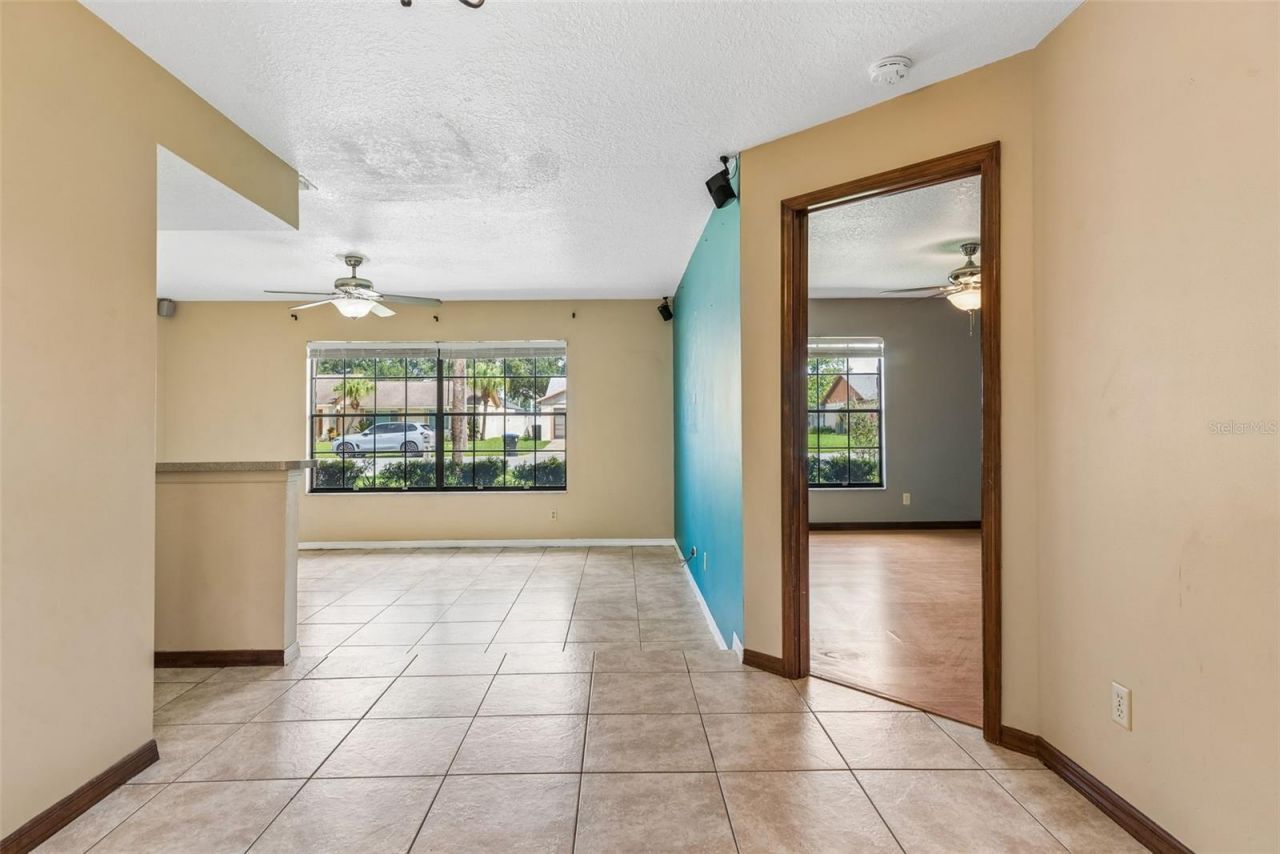 2402 Woodway Drive, Orlando, FL 32837 Photo