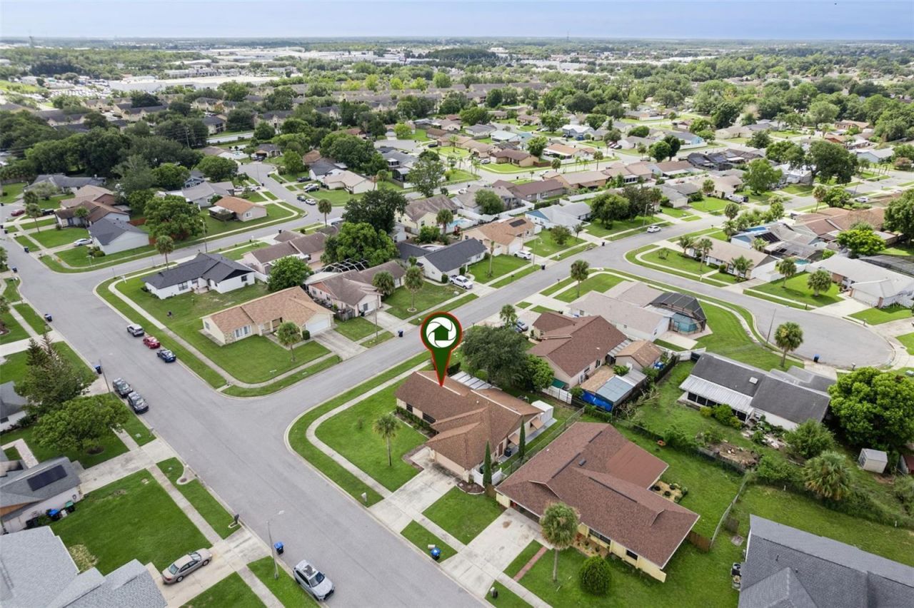 2402 Woodway Drive, Orlando, FL 32837 Photo