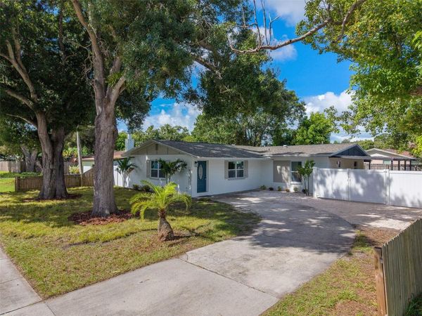 8122 LARK STREET , SEMINOLE, FL 33777