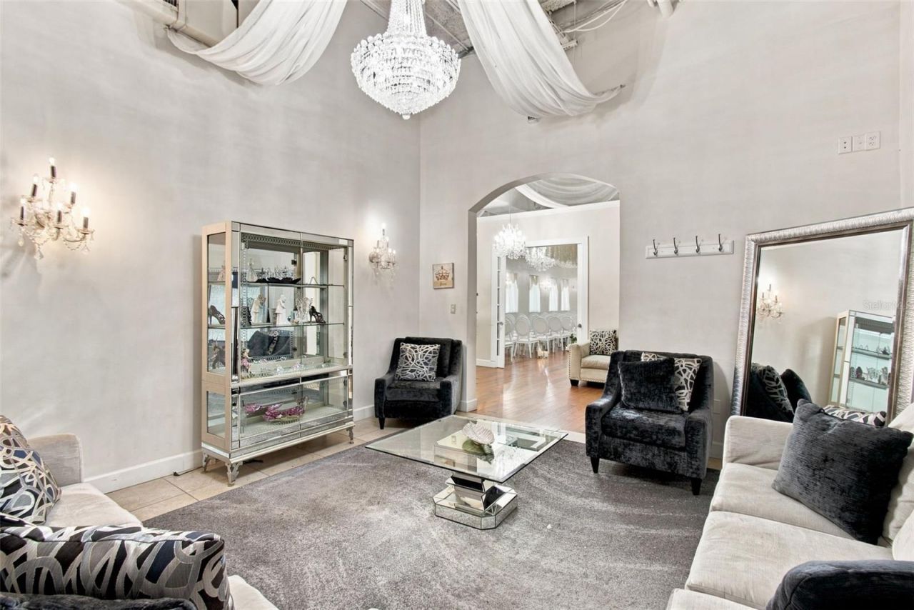 7065 Westpointe Boulevard, Unit 140, Orlando, FL 32835 Photo