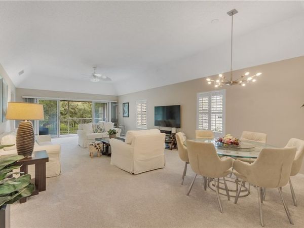131 E Park Shores Circle, Unit 10E, Indian River Shores, FL 32963