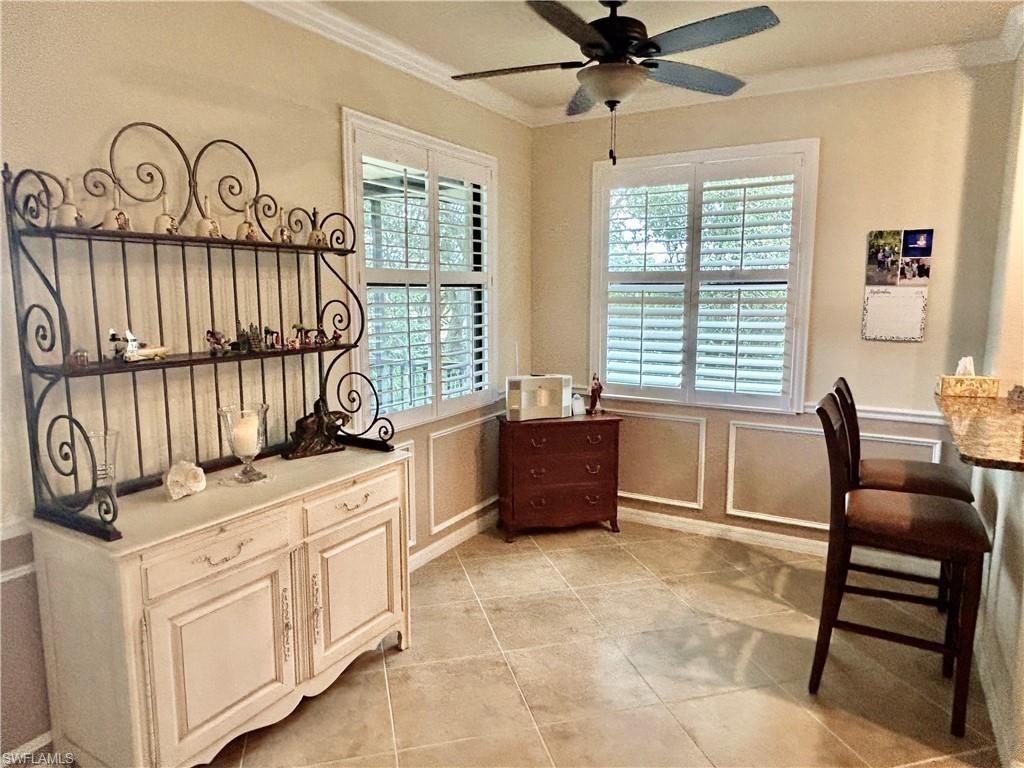 9511 Napoli Ln , Unit 202, Naples, FL 34113 Photo