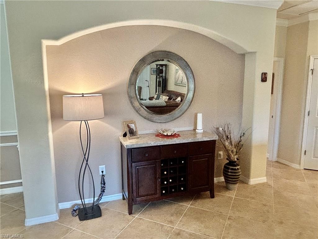 9511 Napoli Ln , Unit 202, Naples, FL 34113 Photo